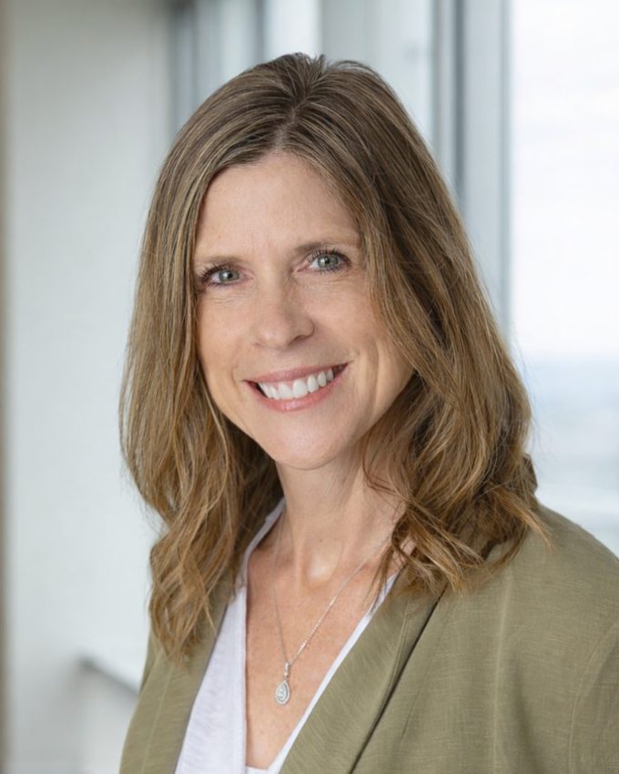 Portrait of Jessica Wandrey, fractional CHRO and SRV HR advisor